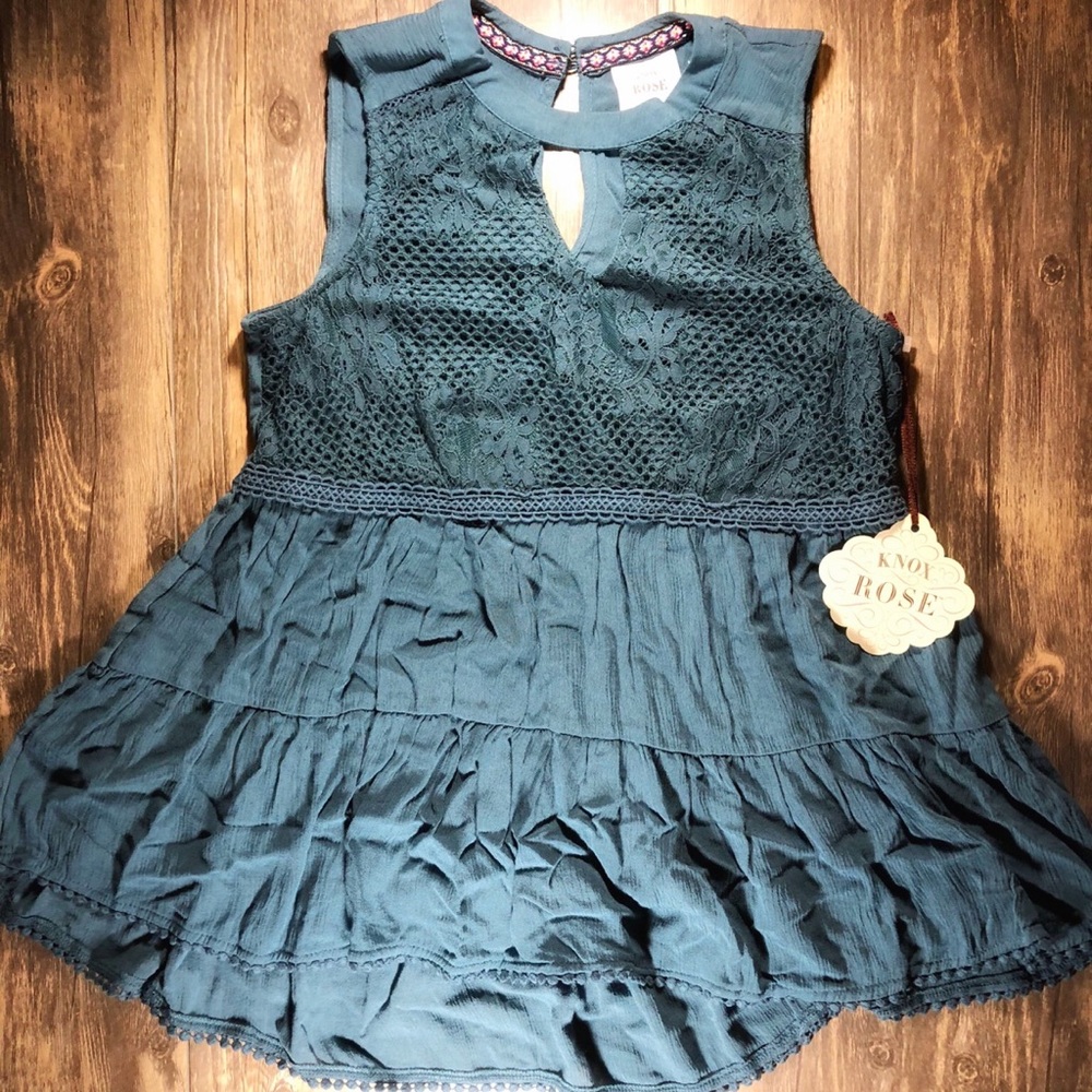 NEW Knox Rose Teal Lace Tank